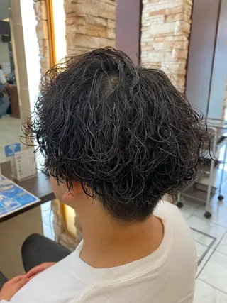 メンズ ⭐️透明感カラー/ パーマ⭐️宮野翔のヘアスタイル