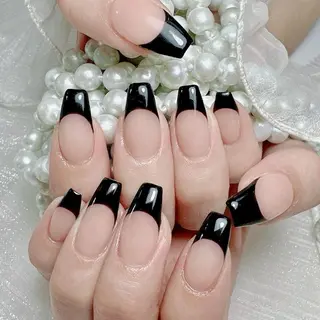 ネイル Hanya 🌈のネイルデザイン