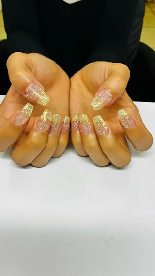 ネイル ネイルサロンエーナイン屯田店所属・matsuda chikaのネイルデザイン