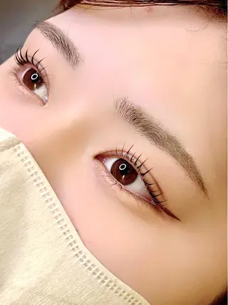 マツエク・マツパ Be. eyelash＆eyebrow 岡山店所属・🦋be. みうち🦋のマツエク・マツパデザイン
