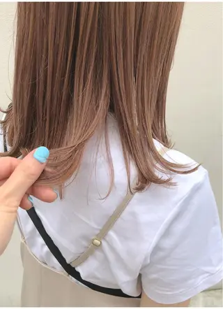 ミディアム カラー 透明感・艶カラー/ 坂田友梨奈のヘアスタイル