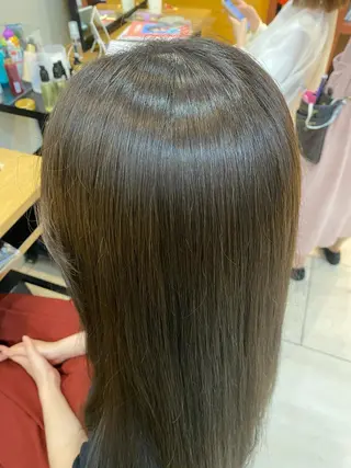 ロング あやめ【顔まわり/レ イヤー/柔らかカラ】のヘアスタイル