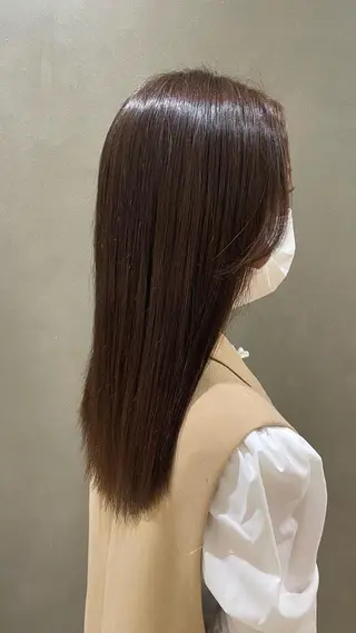 ロング 秋元 佳乃のヘアスタイル