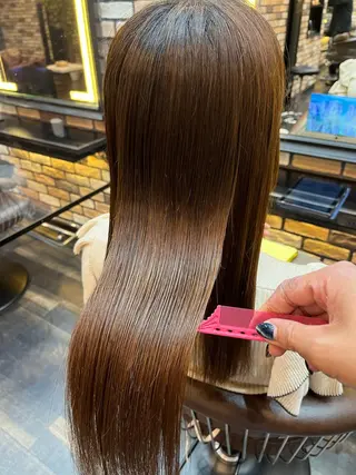 ロング 【Hwyl】ヒュイル八王子【髪質改善】所属・✨髪質改善✨艶髪✨ MARIのヘアスタイル