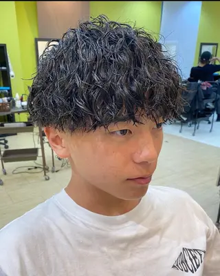 パーマ メンズ 年間2000名担当◎ パーマ職人/仲原佑樹のヘアスタイル