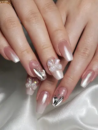 ネイル ビジュード ネイルのネイルデザイン