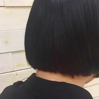 ショート カラー 黒田瀬奈/ボブ まろやかベージュのヘアスタイル