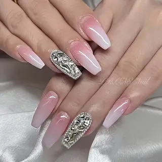 ネイル LR.ONE ヨウのネイルデザイン