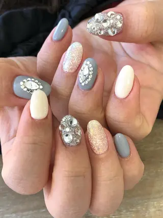 ネイル Nest 三田のマツエク・マツパデザイン