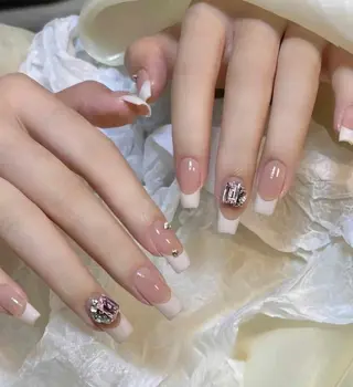 ネイル シ シのネイルデザイン