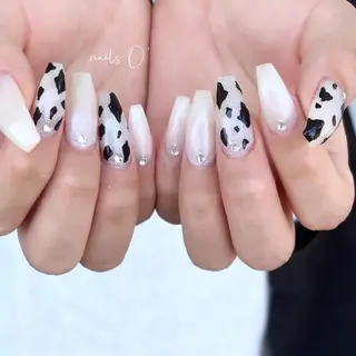 ネイル 大人可愛いネイル🎗 Hinaのネイルデザイン