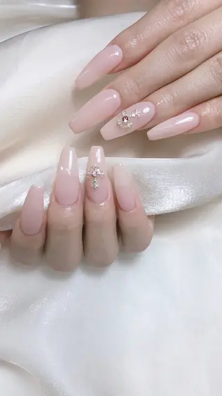 ネイル LR.ONE ヨウのネイルデザイン