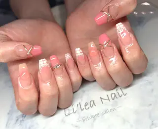 ネイル Li'leaNail AINAのネイルデザイン