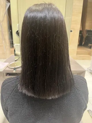 ミディアム ZELE  上尾所属・濱中 美葵のヘアスタイル