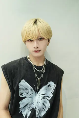 ショート カラー ハイトーンカラー/ さらさのヘアスタイル