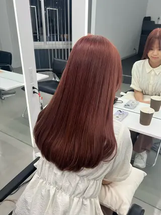 ロング VISION:ALLHAIR所属・VISION 巻幡野花のヘアスタイル