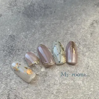 ミディアム Amua.facial salon所属・Amua.ハーブ 新宿御苑駅前のエステ・リラクイメージ