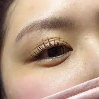 マツエク・マツパ マツムラ ミサキのヘアスタイル