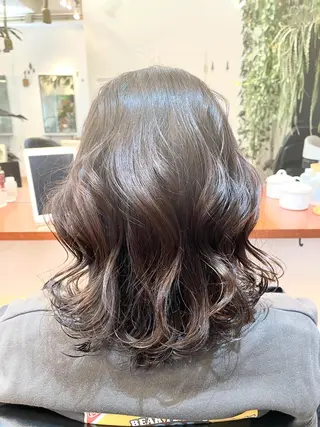 ミディアム DOG MANIA PiNCH所属・エイジング縮毛矯正 犬同伴可マルイチのヘアスタイル