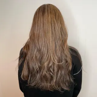 ロング BLEACHI桜田店所属・BLEACHI桜田店 西澤元気のヘアスタイル