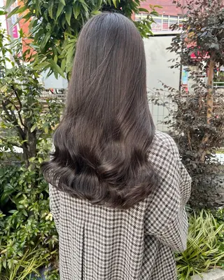 パーマ 荒川 枝里のヘアスタイル
