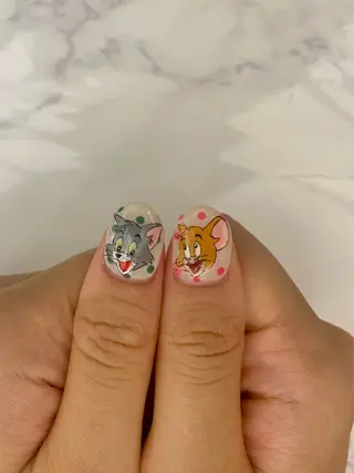 ネイル 安藤 彩乃のネイルデザイン