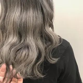 セミロング カラー 💎TAKA 💫髪質改善🏆のヘアスタイル