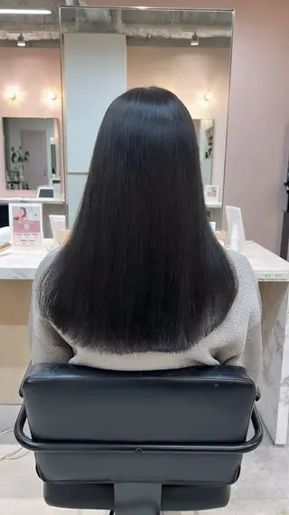 ロング カラー ガレリアエレガンテ サカエテン所属・田中俊 縮毛矯正 髪質改善のヘアスタイル