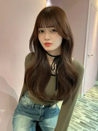 ヘアアレンジ 'AXIS Konomiのヘアスタイル