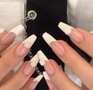 ネイル BERA NAILSのネイルデザイン