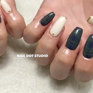 ネイル NAILDOTSTU DIO SEINAのネイルデザイン