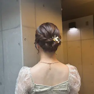 ミディアム ヘアアレンジ 〖❁田尻千尋| LEONID❁〗のヘアスタイル