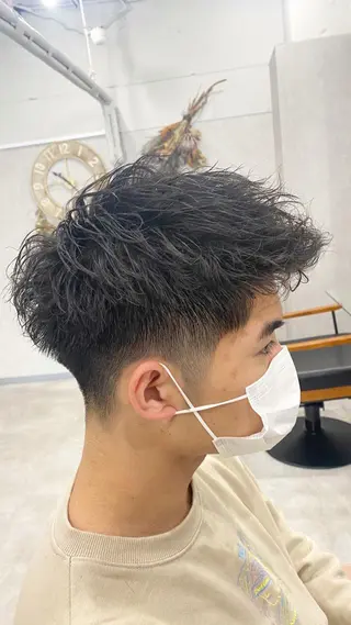 パーマ メンズ ⭐️ショート⭐️美髪 矯正⭐️水口陸のヘアスタイル