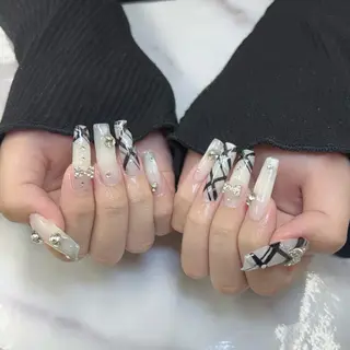 ネイル _ momoのネイルデザイン