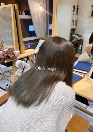 カラー 上野 莉菜のヘアスタイル