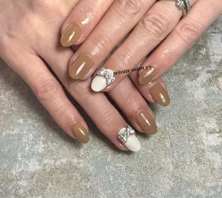 ネイル y' sのネイルデザイン