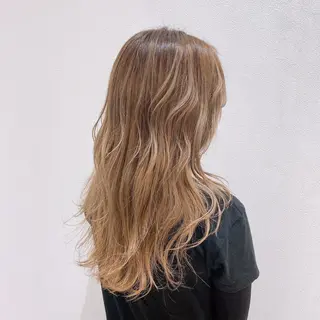 ロング 若山 敦のヘアスタイル