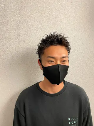 ショート パーマ メンズ カット指名No1漆原 聡のヘアスタイル