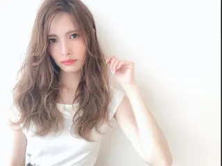 ロング カラー モテ🤍ヘア 🖤gene川島のヘアスタイル