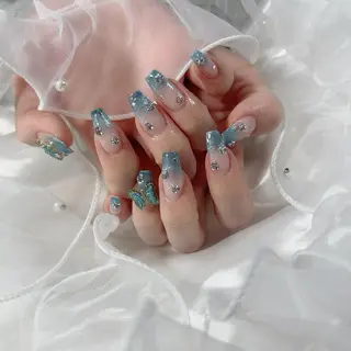 ネイル ミーネイル心斎橋 ☆NATSUKI☆のネイルデザイン