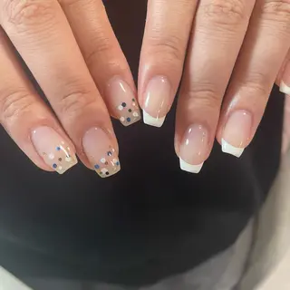 ネイル hazuki / Salon Biのネイルデザイン