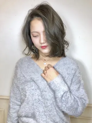 ミディアム カラー 🌟イメチェン美容師 🌟清水 大輝のヘアスタイル