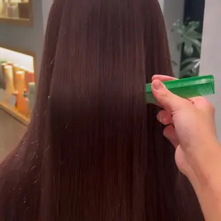 ミディアム カラー 諸井 芽のヘアスタイル