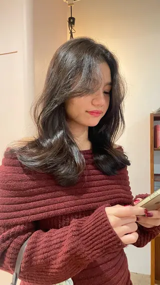 セミロング カラー ゆるふわガーリーst yle🩰yuukaのヘアスタイル