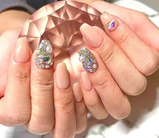 セミロング 徳永 ひかりの眉毛・アイブロウイメージ