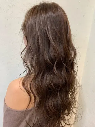 ロング カラー 天野 開のヘアスタイル