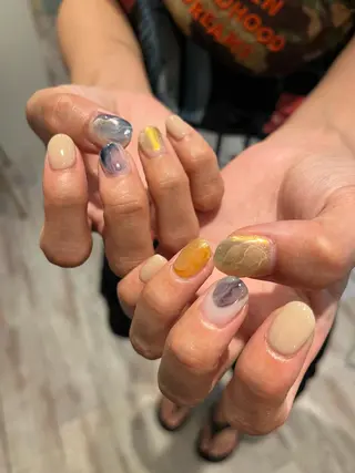 ネイル une／YUKINA 🫧大人nuanceのネイルデザイン