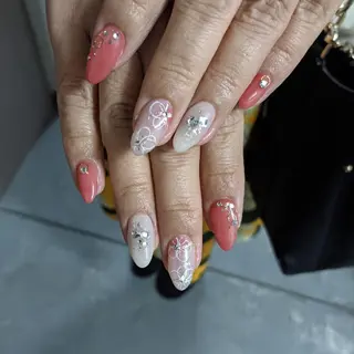 ネイル newrandas hitomiのネイルデザイン