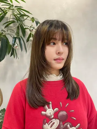 ロング FILMS所属・カット 綾菜のヘアスタイル