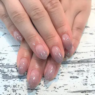 ネイル 高尾 梨花のネイルデザイン